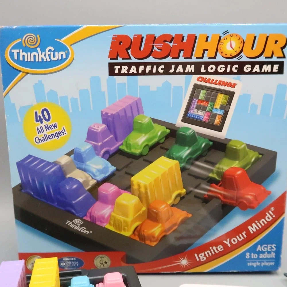 Rush Hour Traffic Jam Logic‎ Game Thinkfun 1 player Challenges Ages 8+ complete